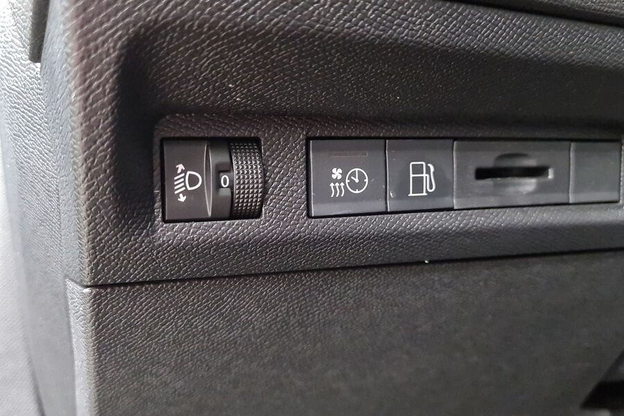 Peugeot 408 vaihtoauto