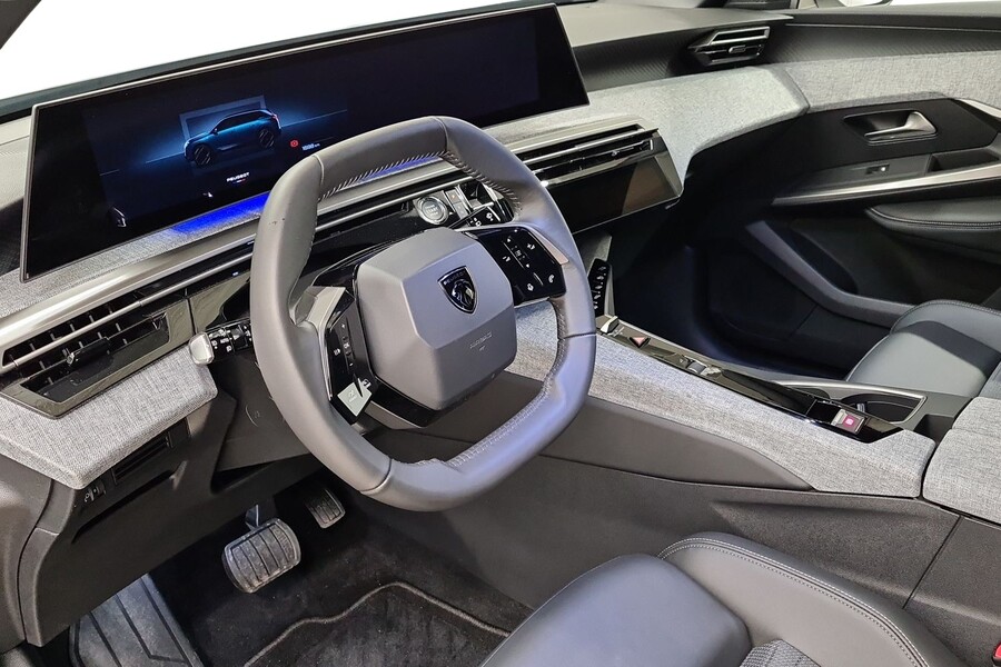 Peugeot 5008 vaihtoauto