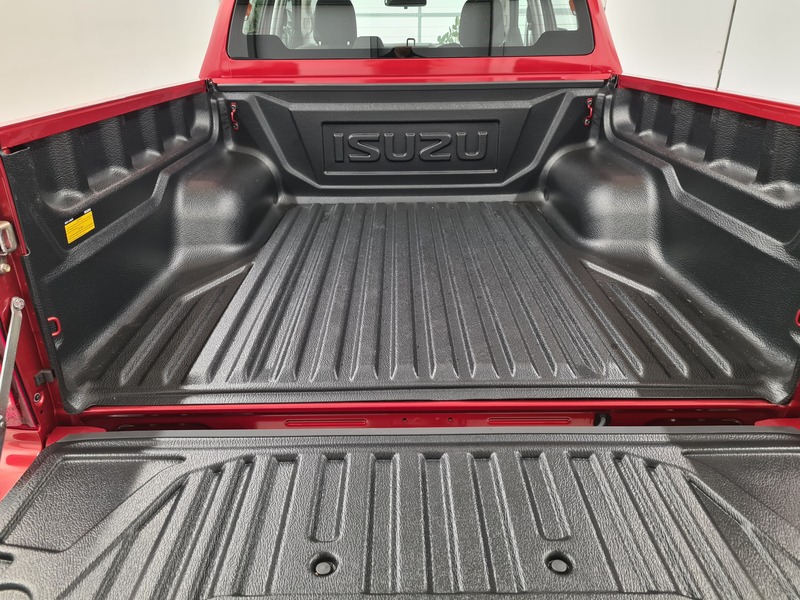 Isuzu D-Max vaihtoauto