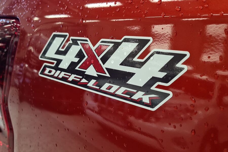 Isuzu D-Max vaihtoauto