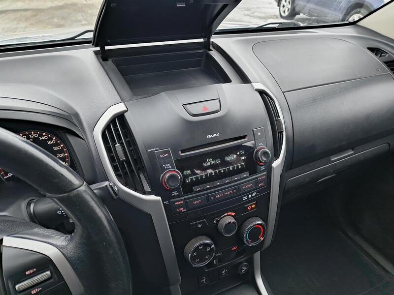 Isuzu D-Max vaihtoauto