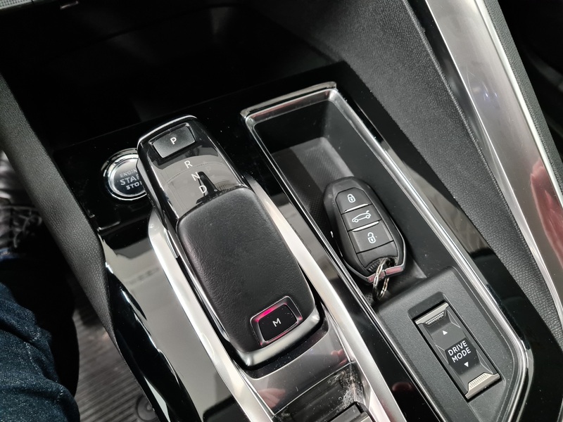 Peugeot 3008 vaihtoauto