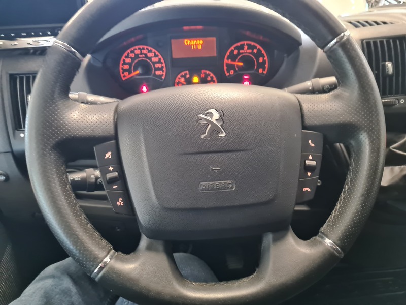 Peugeot Boxer vaihtoauto