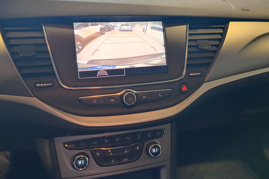 Opel Astra vaihtoauto