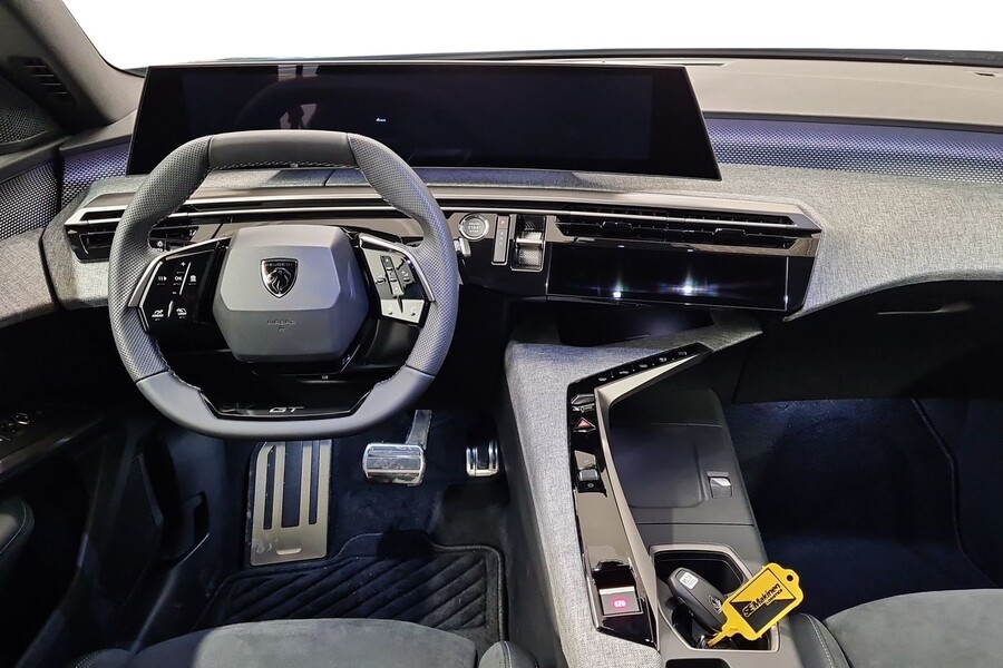 Peugeot 5008 vaihtoauto