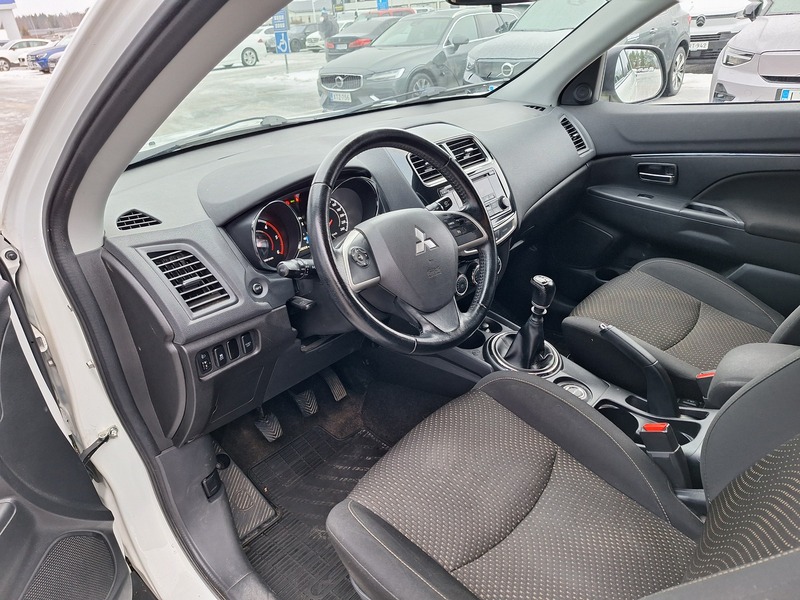 Mitsubishi ASX vaihtoauto