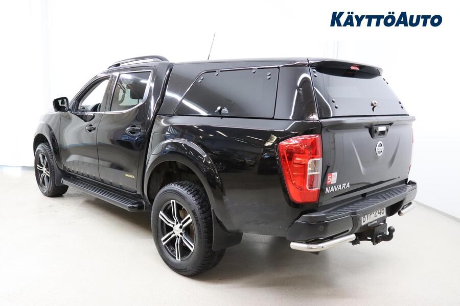 Nissan Navara vaihtoauto