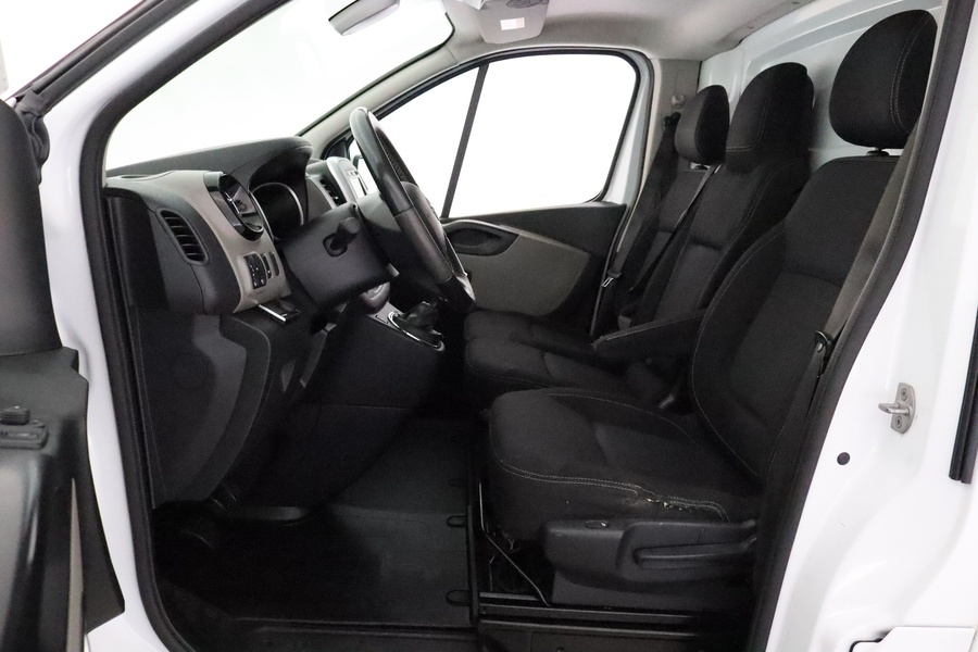 Nissan NV300 vaihtoauto