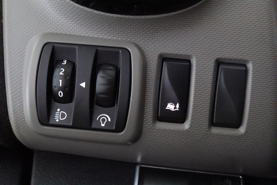 Nissan NV300 vaihtoauto