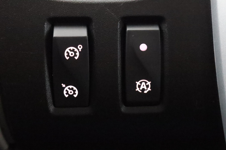 Nissan NV300 vaihtoauto