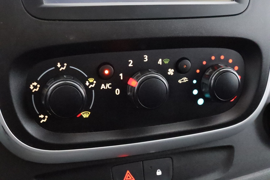 Nissan NV300 vaihtoauto