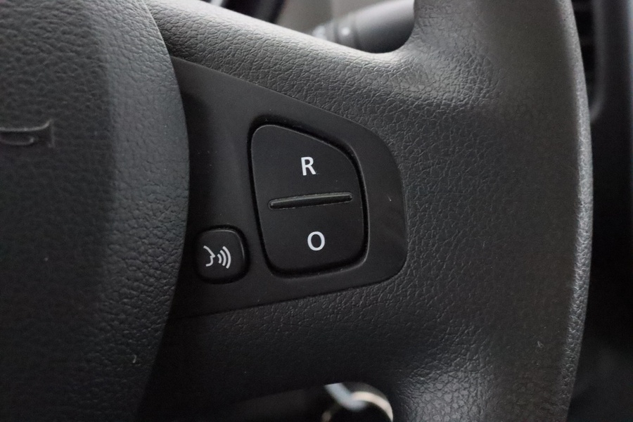 Nissan NV300 vaihtoauto