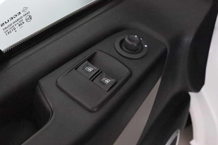 Nissan NV300 vaihtoauto