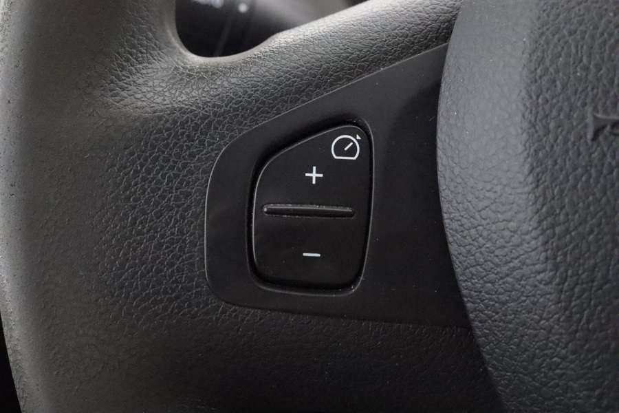 Nissan NV300 vaihtoauto