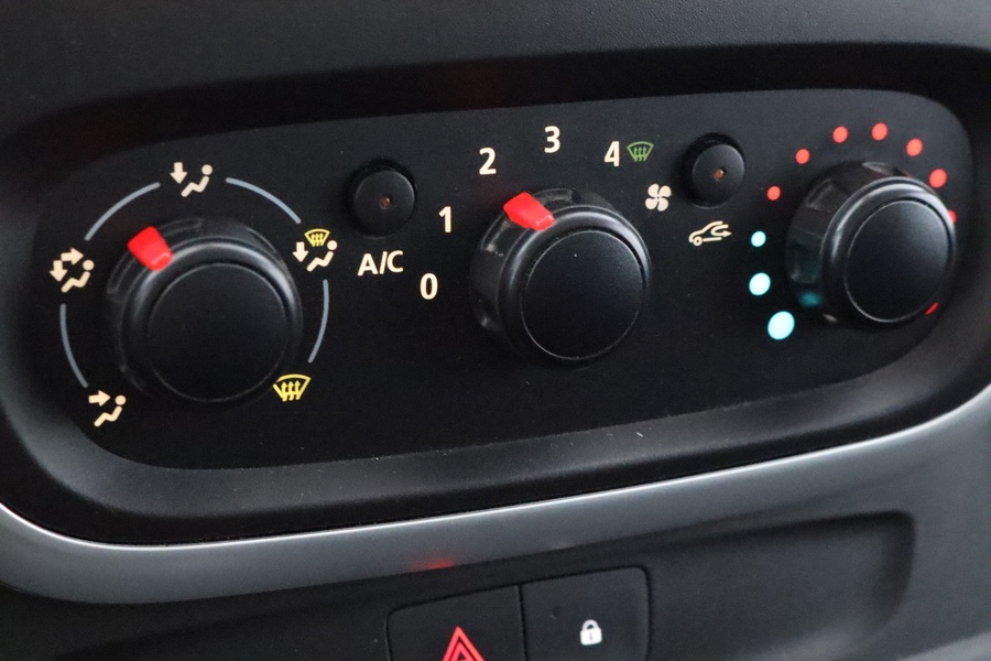 Nissan NV300 vaihtoauto