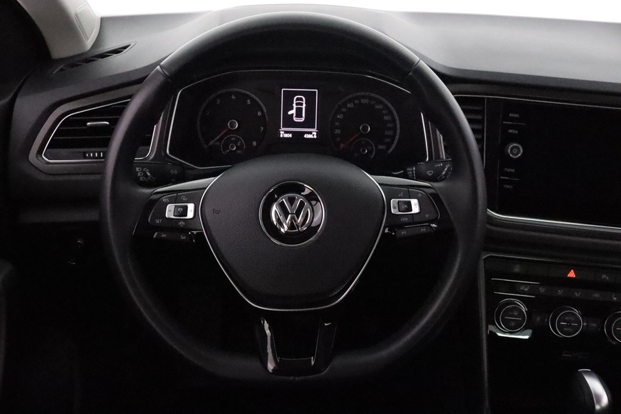 Volkswagen T-Roc vaihtoauto