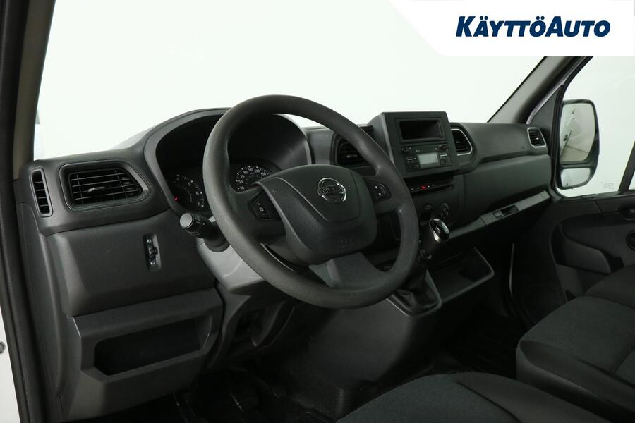 Nissan NV400 vaihtoauto