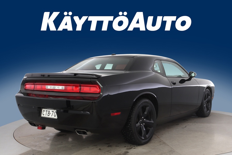 Dodge Challenger vaihtoauto