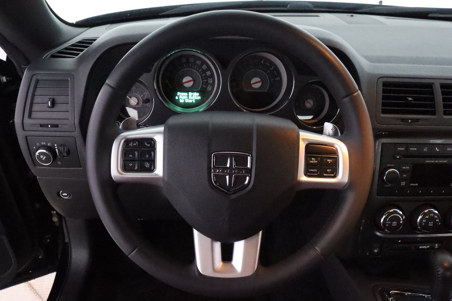 Dodge Challenger vaihtoauto