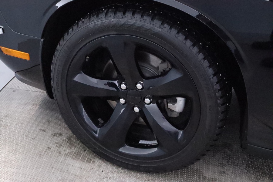 Dodge Challenger vaihtoauto