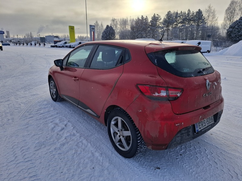 Renault Clio vaihtoauto