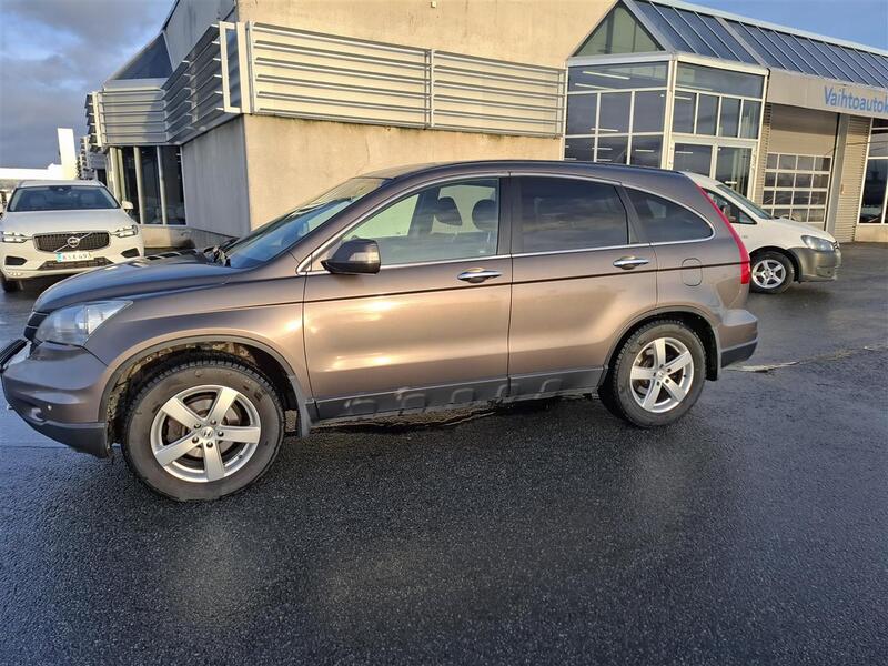 Honda CR-V vaihtoauto