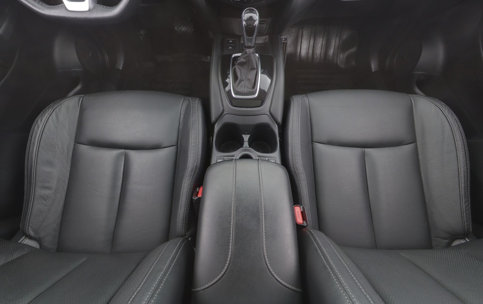 Nissan X-Trail vaihtoauto