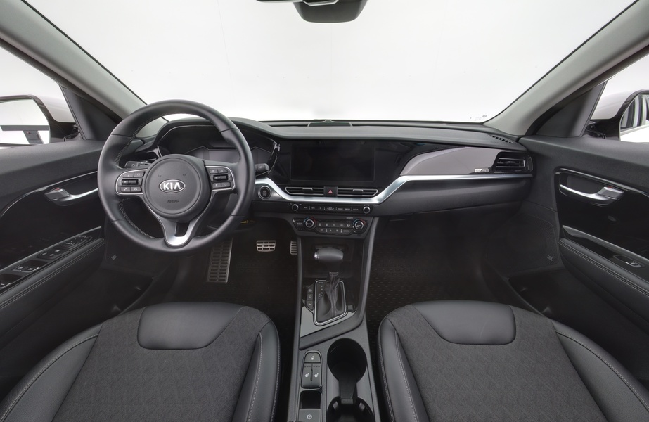 Kia Niro plug-in vaihtoauto