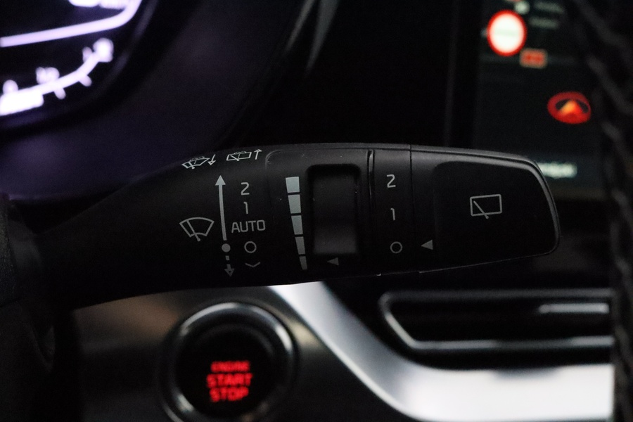 Kia Niro plug-in vaihtoauto