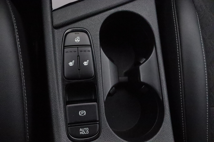 Kia Niro plug-in vaihtoauto