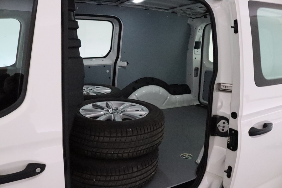 Volkswagen Caddy Maxi vaihtoauto