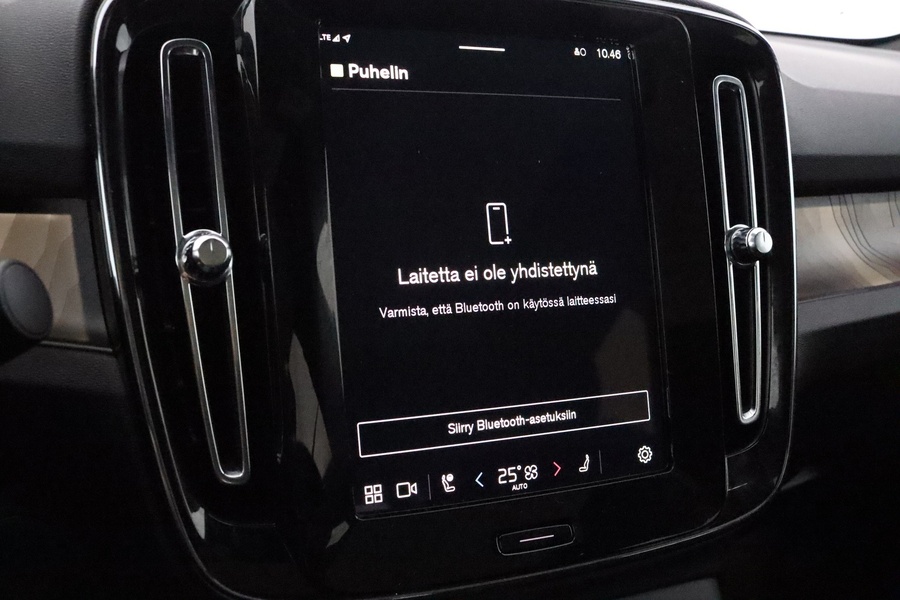 Volvo EC40 vaihtoauto