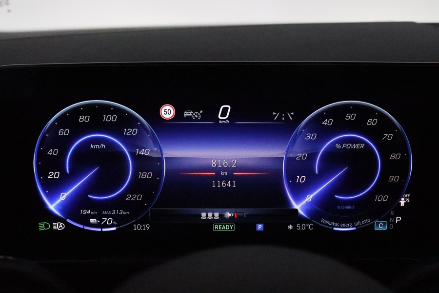 Mercedes-Benz EQA vaihtoauto