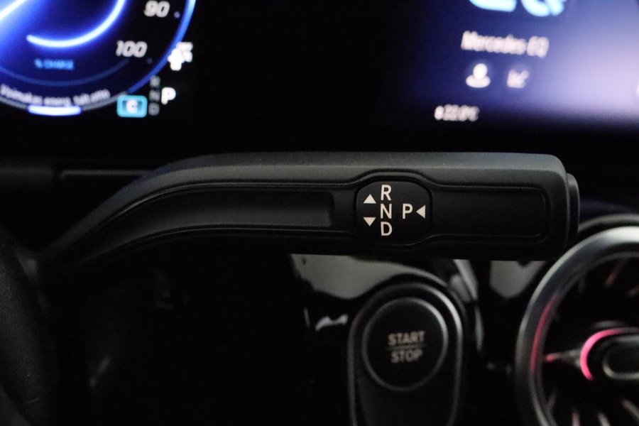 Mercedes-Benz EQA vaihtoauto