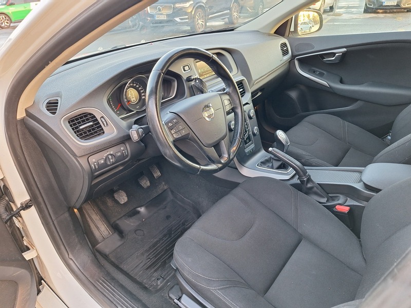 Volvo V40 vaihtoauto