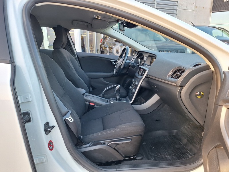 Volvo V40 vaihtoauto