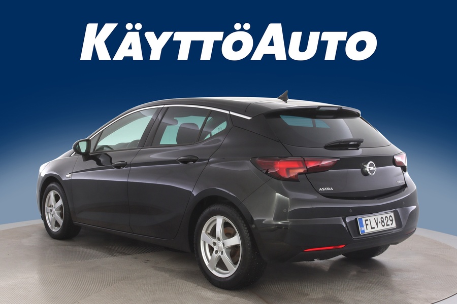 Opel Astra vaihtoauto