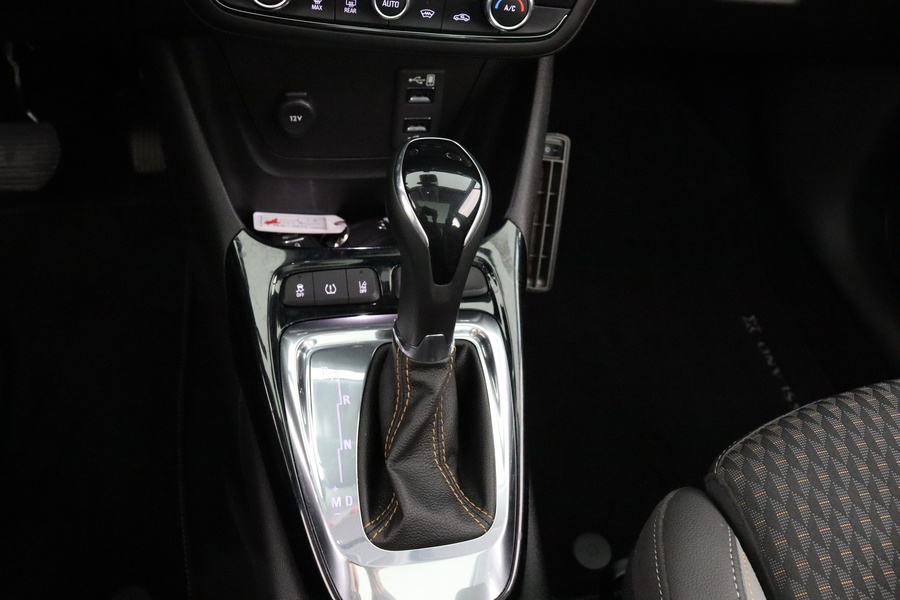 Opel Crossland X vaihtoauto