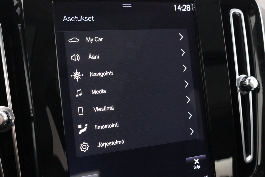 Volvo XC40 vaihtoauto