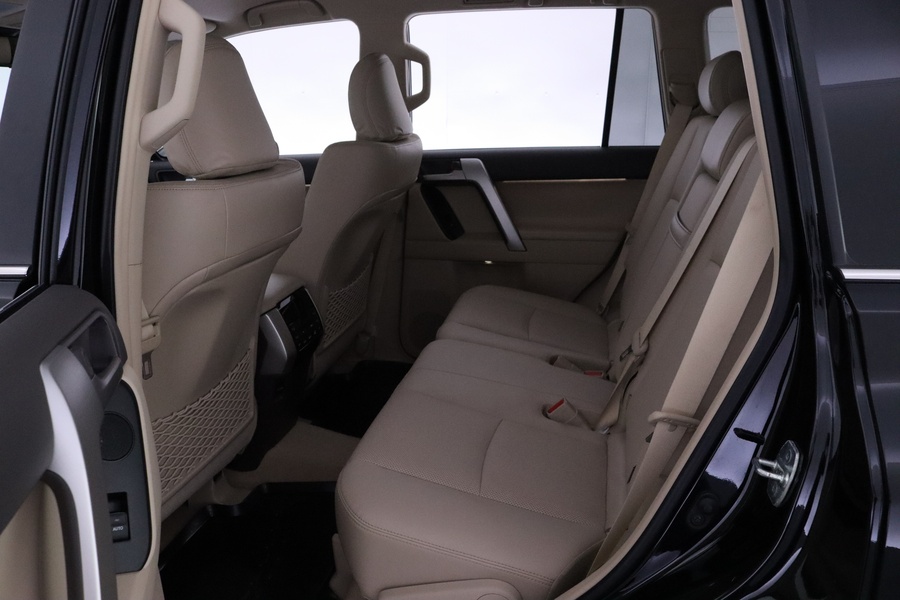 Toyota Land Cruiser vaihtoauto