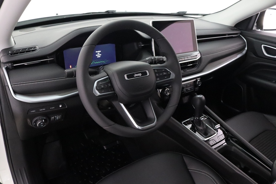 Jeep Compass vaihtoauto