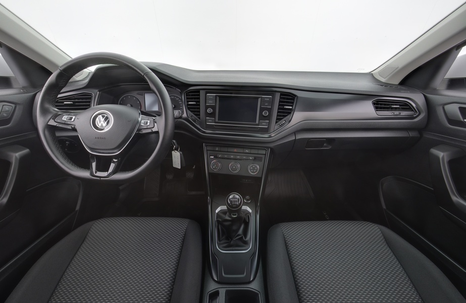 Volkswagen T-Roc vaihtoauto