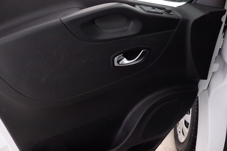 Nissan NV300 vaihtoauto