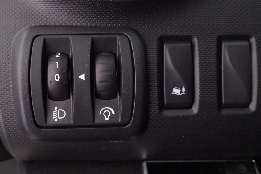 Nissan NV300 vaihtoauto