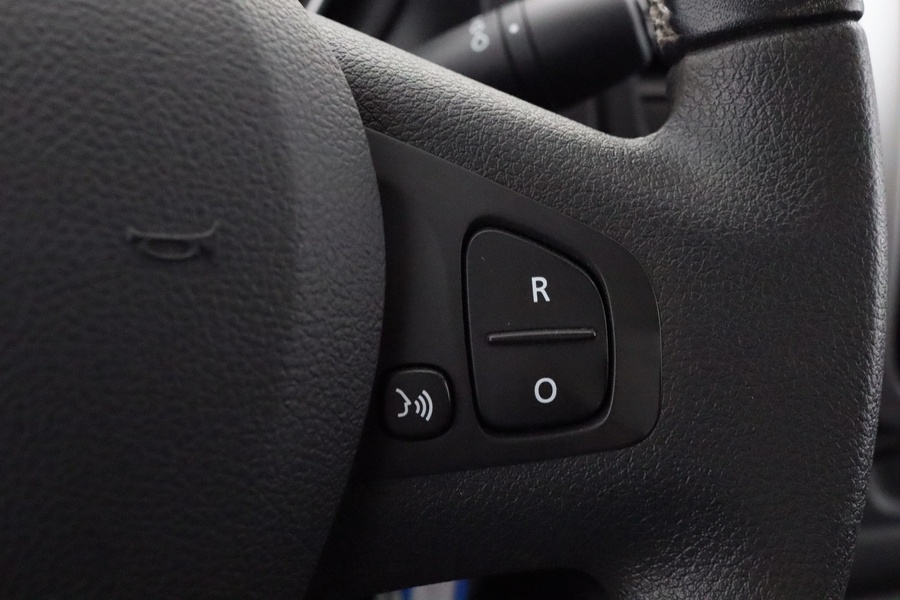 Nissan NV300 vaihtoauto