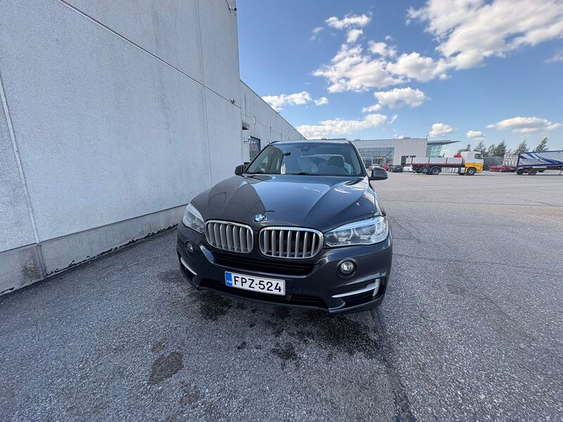 BMW X5 vaihtoauto