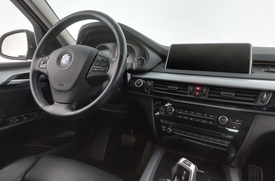 BMW X5 vaihtoauto