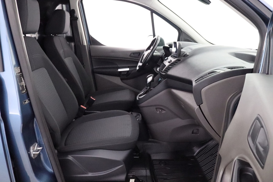 Ford Transit Connect vaihtoauto