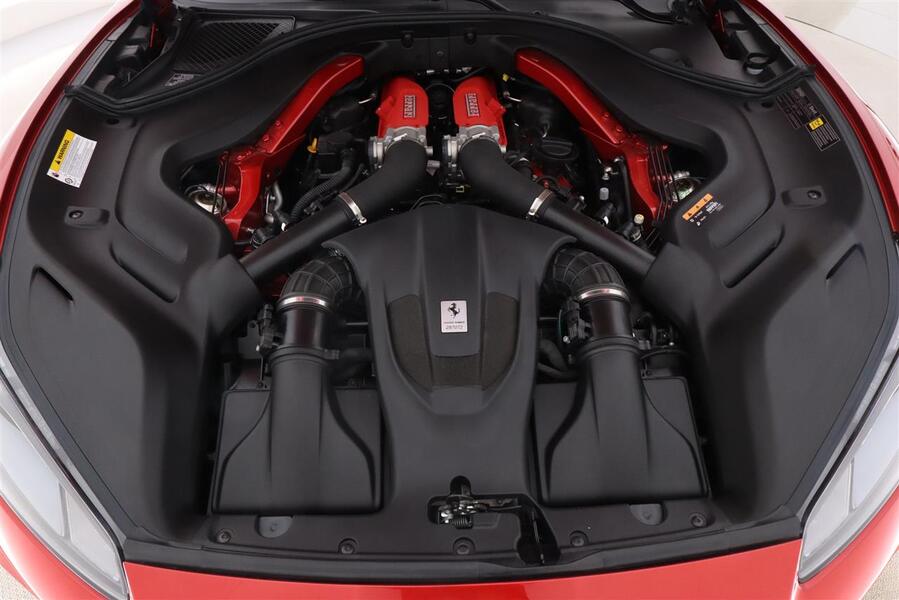 Ferrari Portofino vaihtoauto