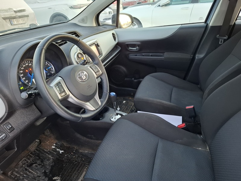 Toyota Yaris vaihtoauto